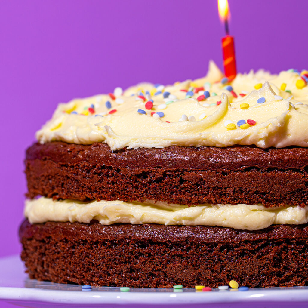 How To Make Vanilla Buttercream - a Twisted guide and recipe