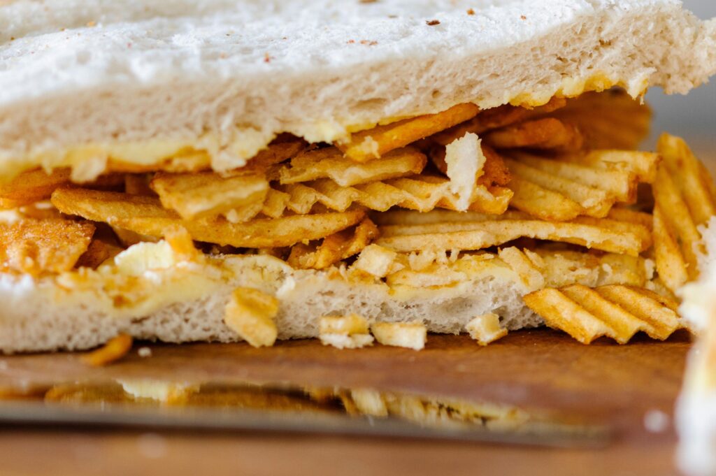 Americans have just discovered crisp sandwiches and Brits are loving their reactions